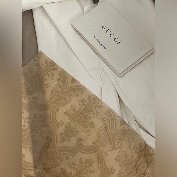 Authentic Gucci platform mules - Picture 8 of 12